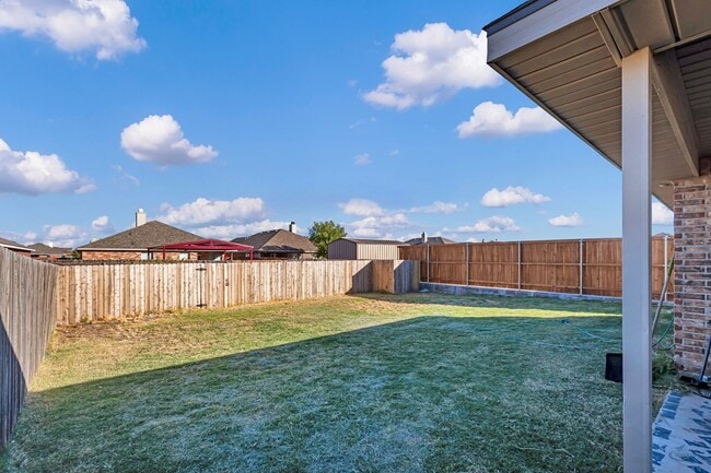 Foto del edificio - 705 E 95th St