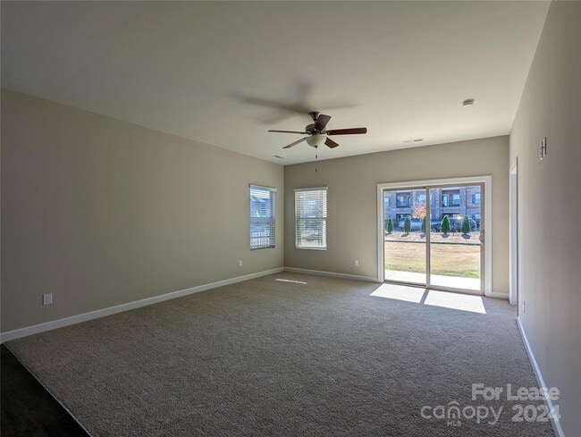 Building Photo - 4407 Collingham Dr