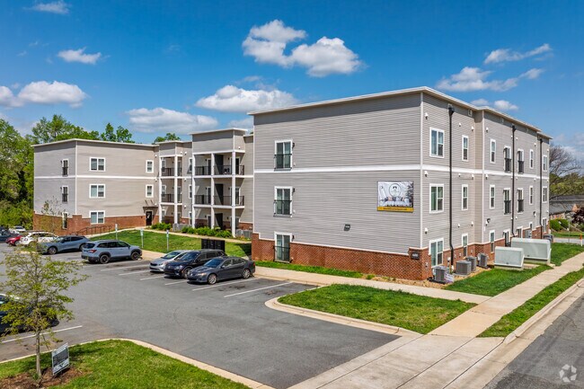 Foto del edificio - 600 Station Square Apartments
