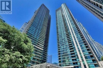 Building Photo - 18 Harbour St