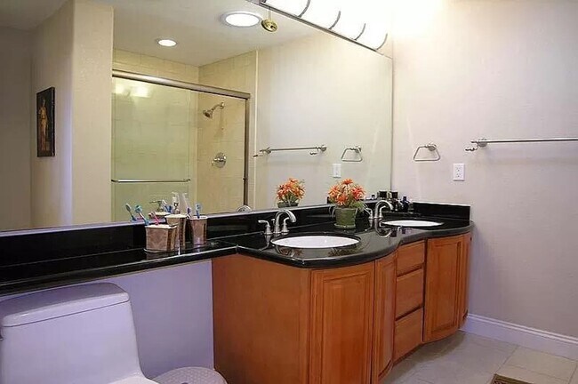 Building Photo - Charming 4bd/2bth Cupertino Monta Vista Ra...