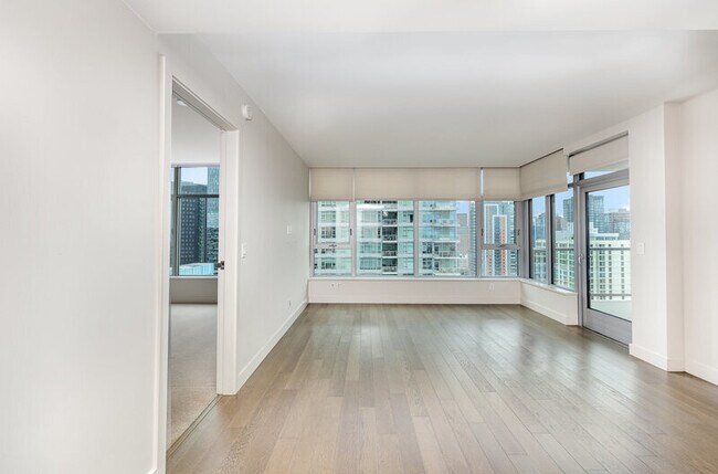 Foto del edificio - 583 Bell St