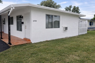 Building Photo - 6100 NW 10 St Margate, FL 33063