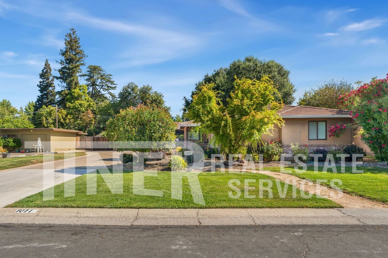 Primary Photo - 1071 Sagamore Way