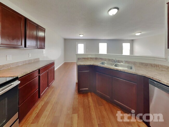 Building Photo - 7916 Amadeus Dr