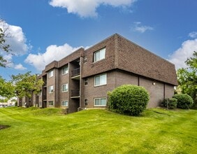 Building Photo - Brenbrook