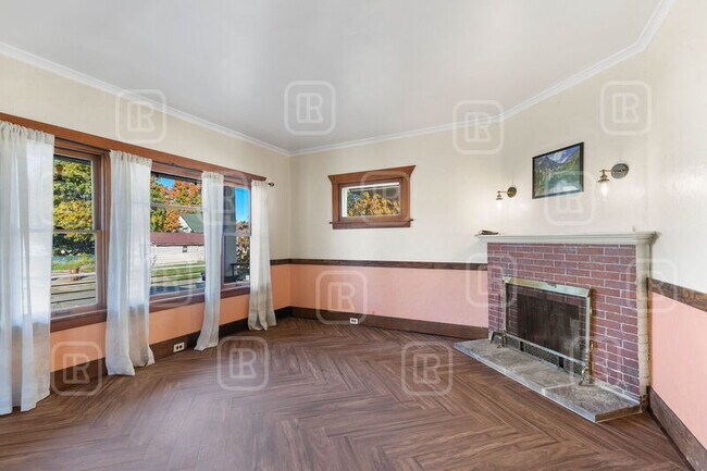 Foto del edificio - 1414 N Adams St