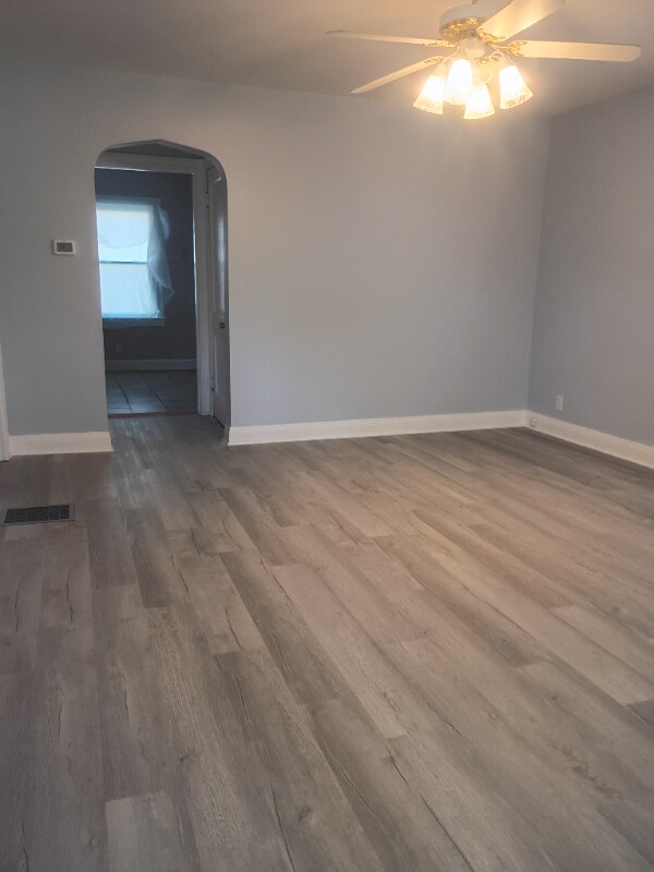 Foto del edificio - 3502 River Park Dr