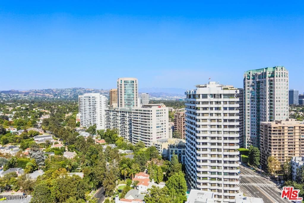 10701 Wilshire Blvd Unit Apt 2102, Los Angeles, CA 90024 Condo for