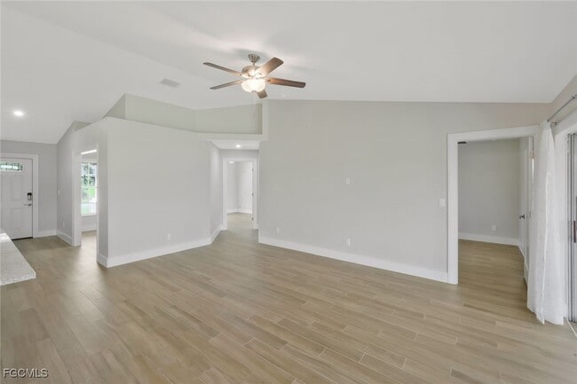 Foto del edificio - 2806 22nd St W