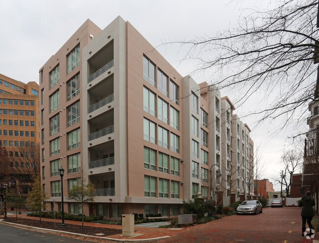 Foto del edificio - The Lauren Residences