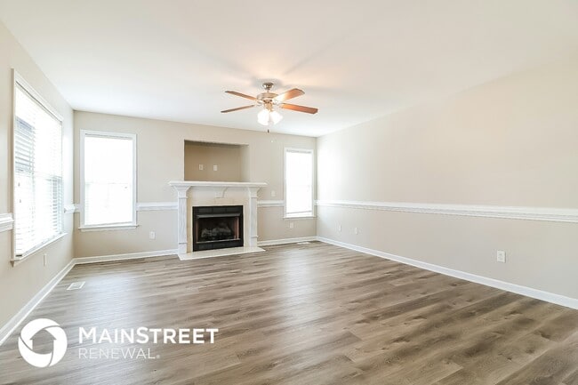 Building Photo - 68 Pistachio Ln