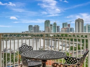 Building Photo - 555 5th Ave NE