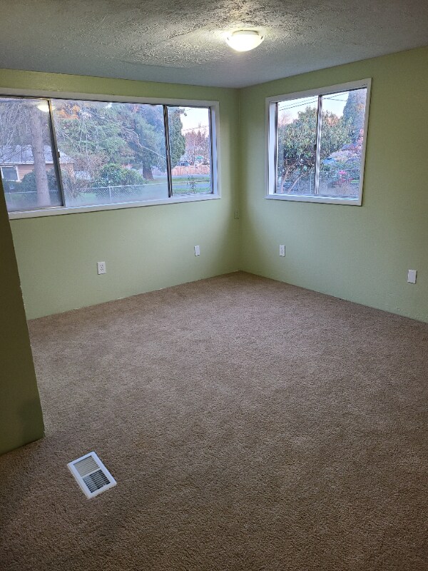 Foto del edificio - 20025 SW Farmington Rd