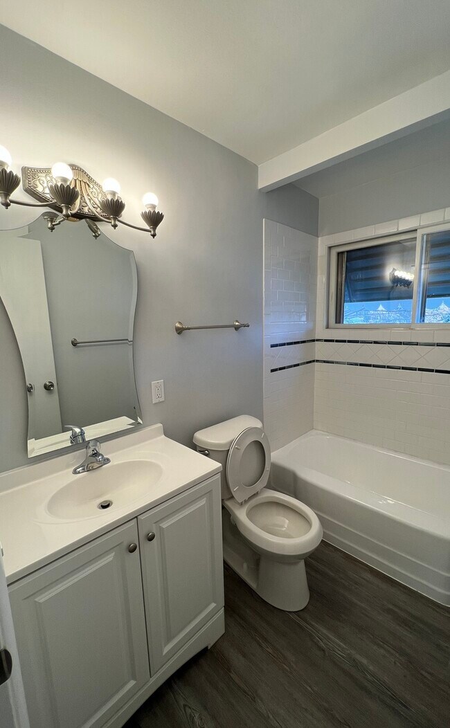 Building Photo - Single Family in Garfield Heights