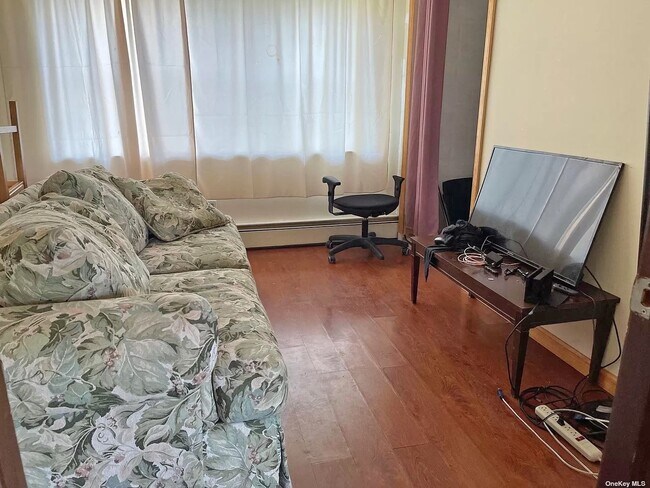 Foto del edificio - 34 Hastings Dr