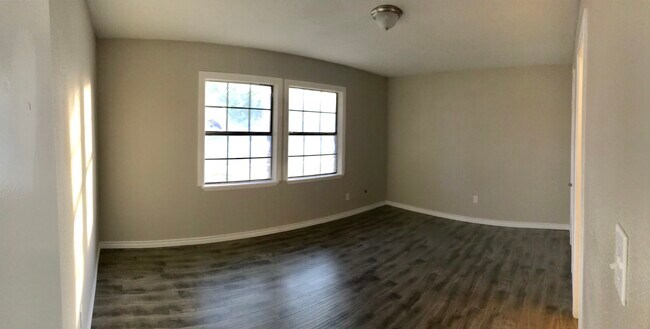 Bedroom 2 - 670 W Warrior Trail