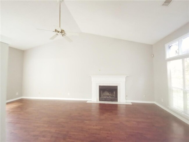 Building Photo - 2157 Williams Pl NW