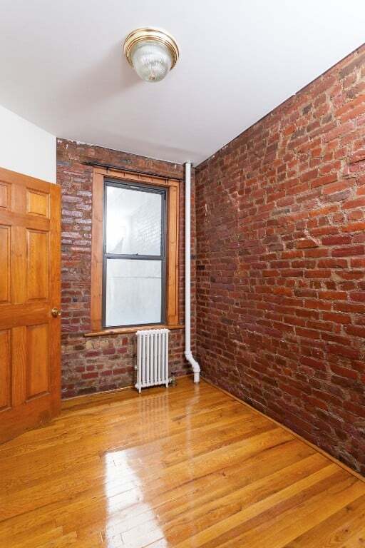 Foto del edificio - 410 E 13th St