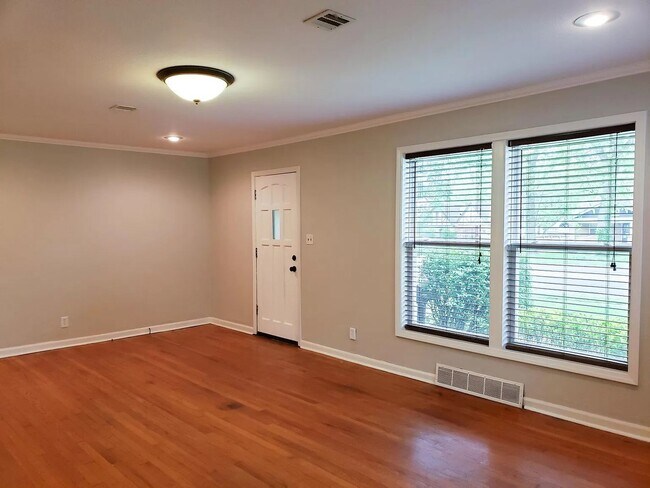 Foto del edificio - 3 bd/1 ba 1,272 sqft single family home