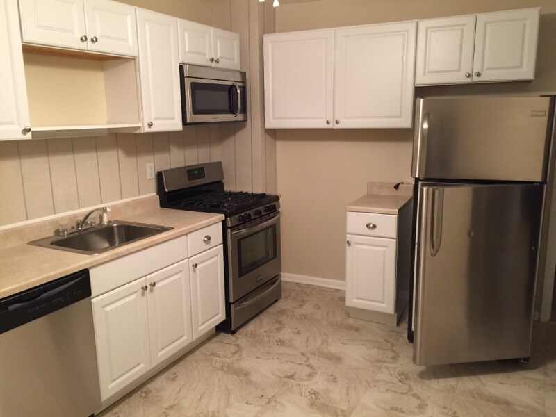 Foto principal - 156 Strawberry Hill Ave