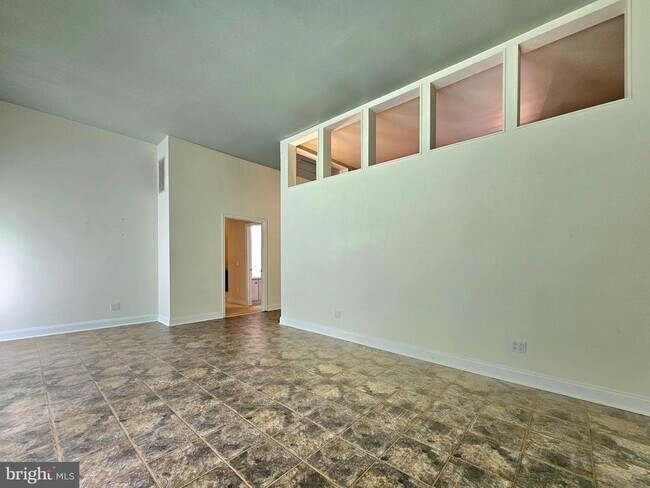 Foto del edificio - 317 Adahi Rd SE