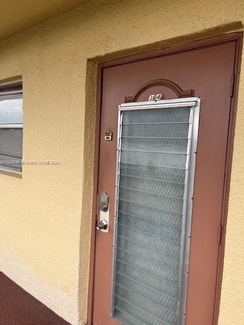 Foto del edificio - 8465 Sunrise Lakes Blvd