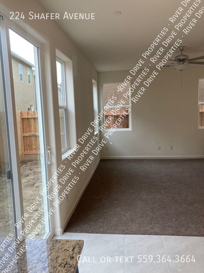 Building Photo - North Merced 3-Bedroom
