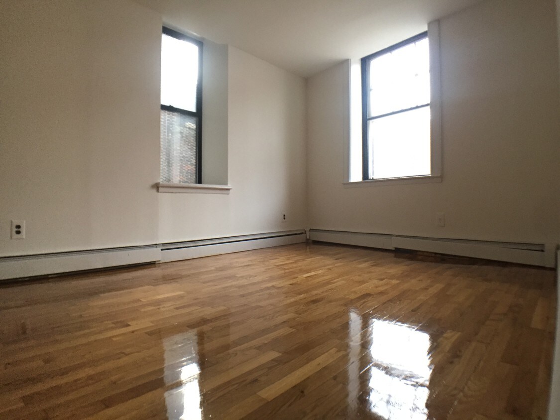 Building Photo - 1250 Grand Concourse