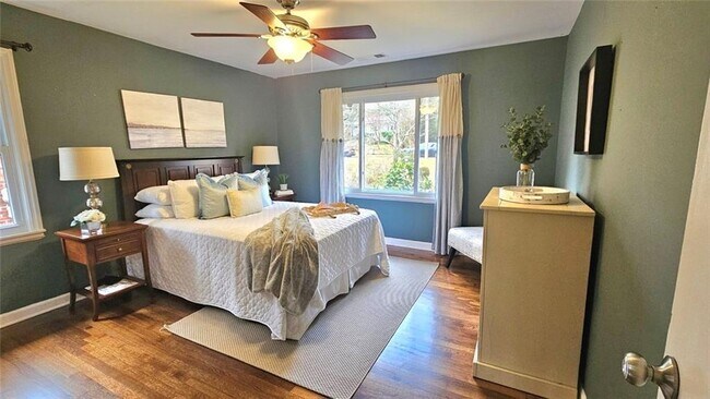 Foto del edificio - 2343 Hunting Valley Dr