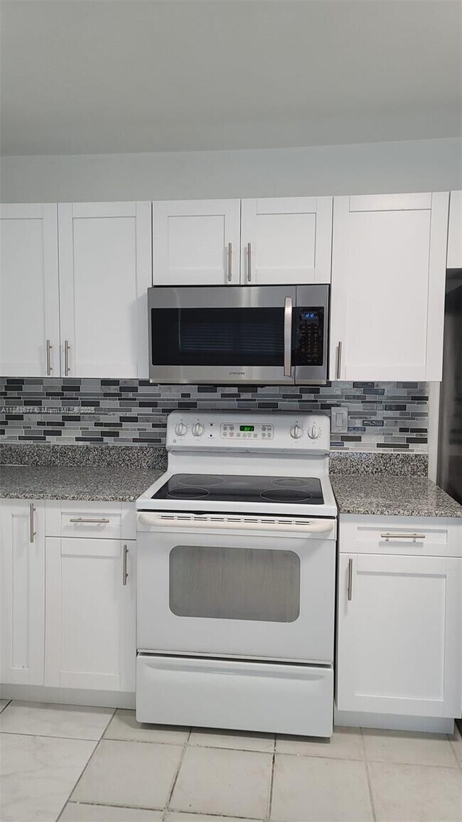 Foto del edificio - 720 SW 7th St