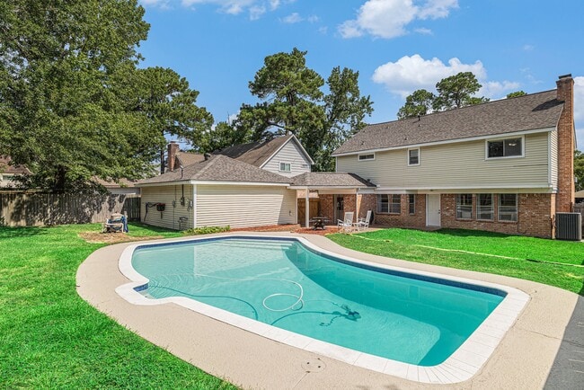 Building Photo - 15815 Ripplewind Ln