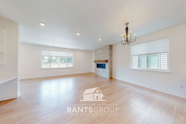 Building Photo - Modern Home in Trestlewood – Where Comfort Meets Community!