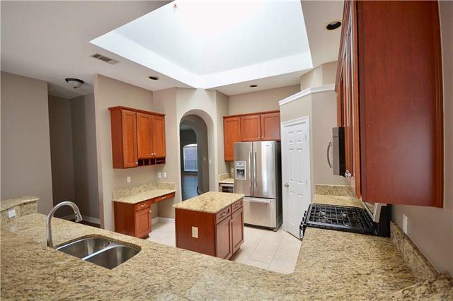 Building Photo - 10613 Dry Creek Ln