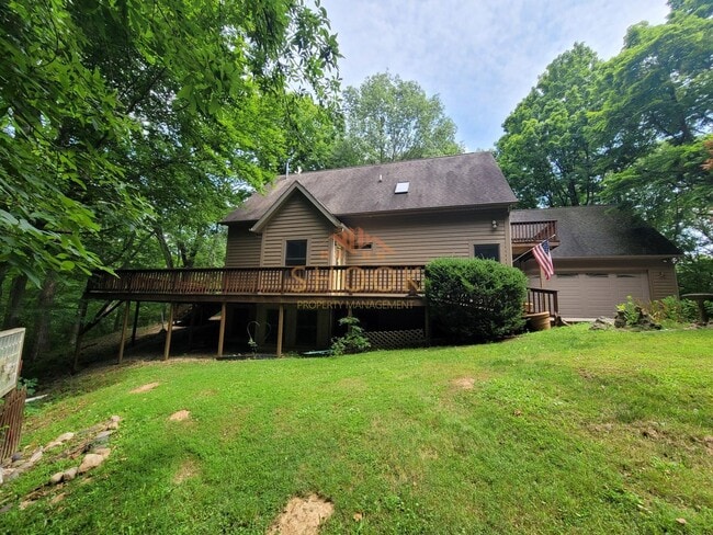 Foto del edificio - A Little Piece of Tennessee! Your Private Wooded Home!