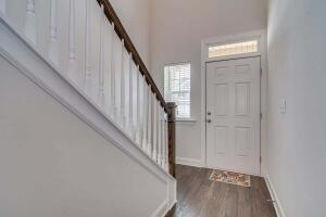 Foto del edificio - 5112 Heathbrook Dr