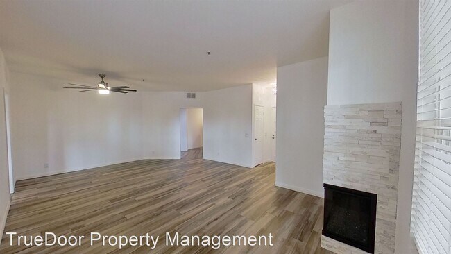 Foto del edificio - 3 br, 2 bath House - 34 Cartier Aisle