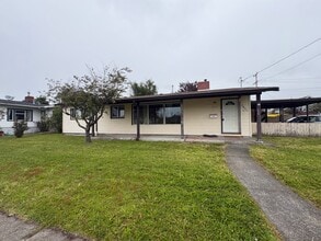 Building Photo - 2435 B St