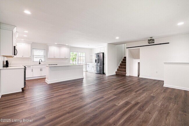 Foto del edificio - 3801 Iron Horse Way