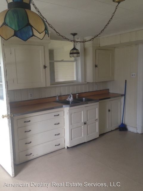 Foto del edificio - 1 br, 1 bath House - 66 Laurel