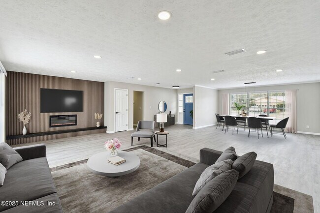 Foto del edificio - 2793 Greenridge Rd