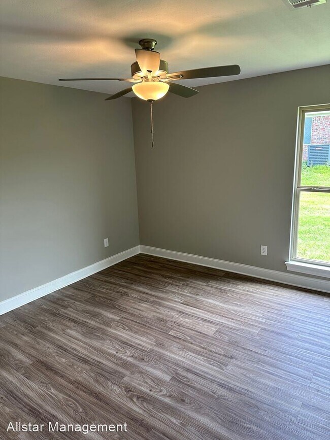 Building Photo - 4 br, 2 bath House - 112 Bailey Cove