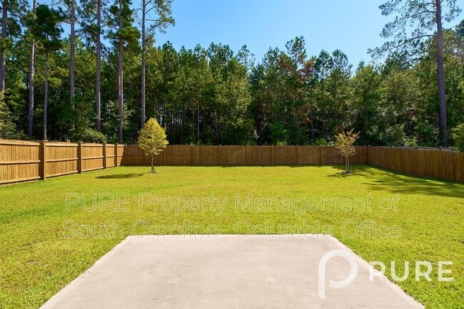 Building Photo - 173 Carriagebrook Cir