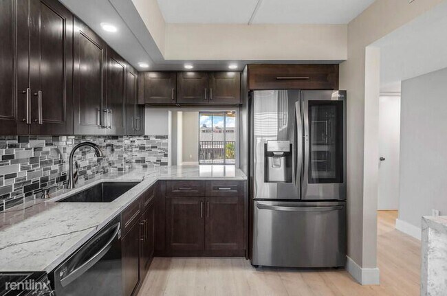 Building Photo - 2 br, 2 bath House - 896 N Federal Hwy Apt...
