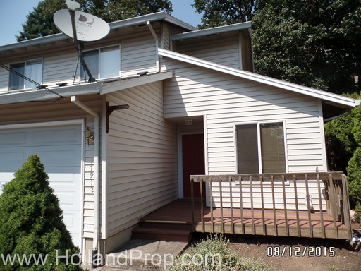 Building Photo - 17912 Oatfield Rd