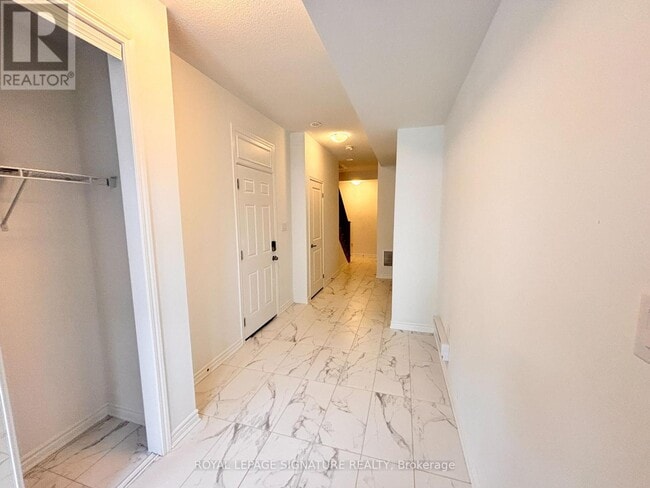 Building Photo - 41 Pearen Ln
