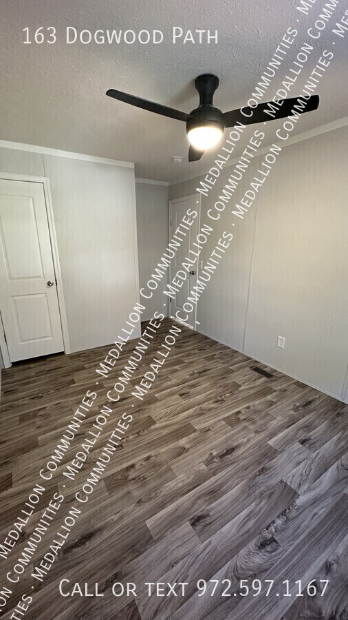 Foto del edificio - 163 Dogwood Path Ln