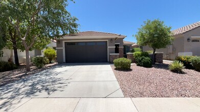 Building Photo - 4425 E Los Altos Dr