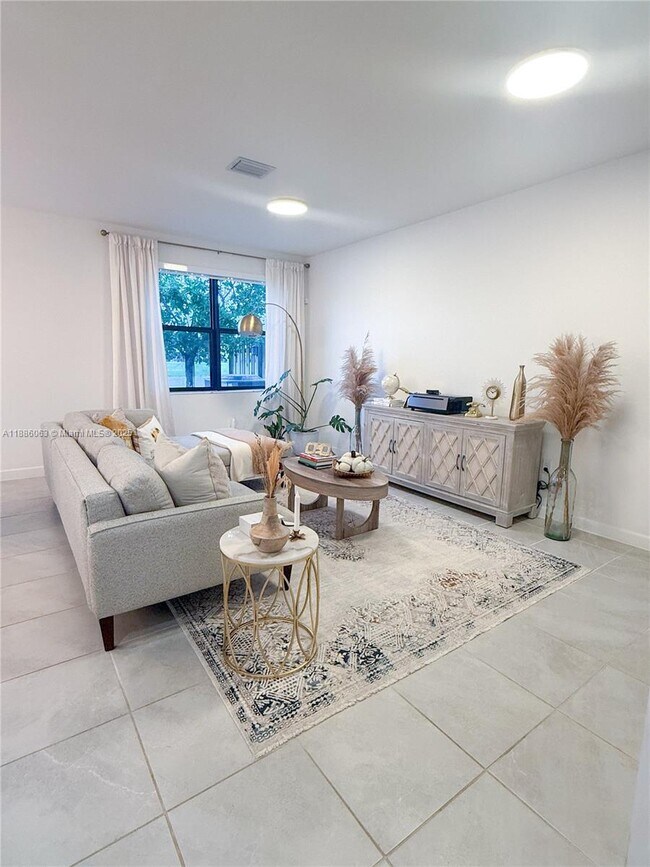 Foto del edificio - 10095 SW 231st Ln