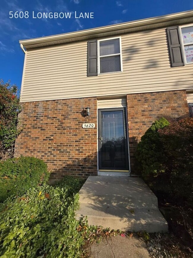 Building Photo - 5608 Longbow Ln